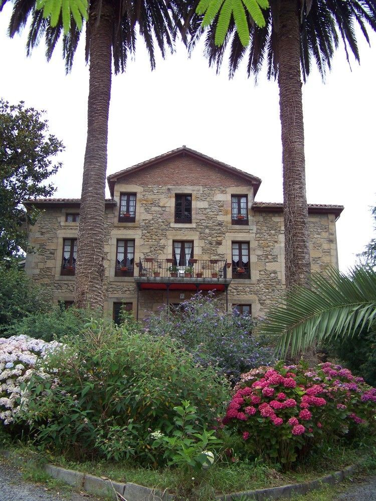 B&B El Jardín de Aes Puente Viesgo Exterior foto